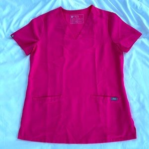 Figs Hot Pink Casma Three Pocket Scrub Top (XS) and Zamora Jogger Set (XS)
